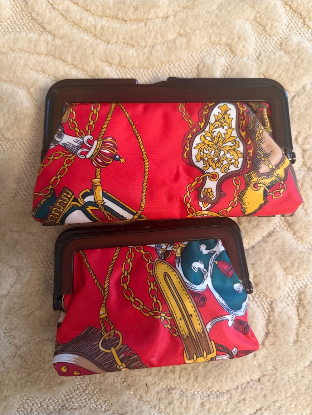 Cosmetic Pouchs with Zipper Pocket 2 pc set. New, with vintage look!